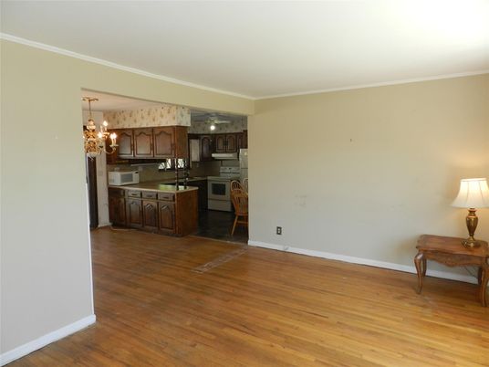 Chandelier, Interior, Kitchen, Wood Texture Flooring