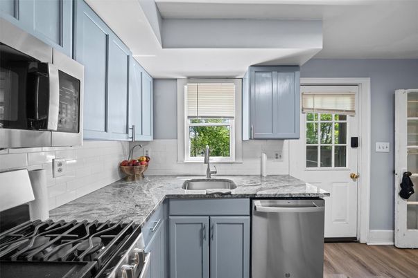 Interior, Kitchen, Stainless Steel Appliances, Wood Texture Flooring