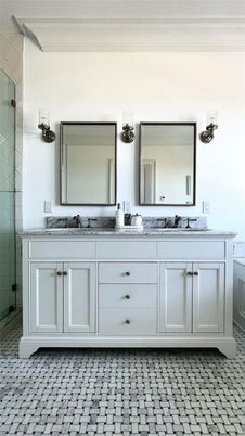 Bathroom, Dual Sink Vanities, Interior