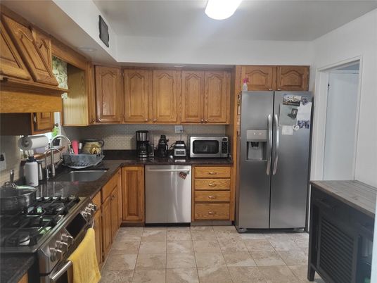 Interior, Kitchen, Stainless Steel Appliances
