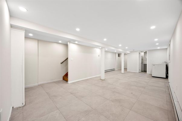 Interior, Recessed Lighting, Washer