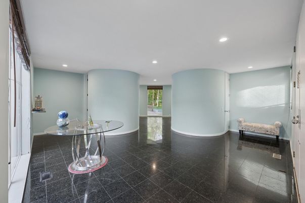Interior, Recessed Lighting