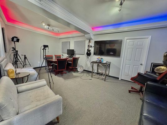 Fitness Equipment, Home Office, Interior