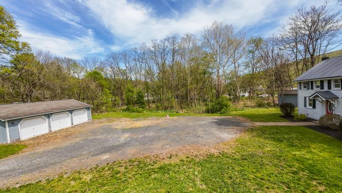 Backyard, Detached Garage, Exterior