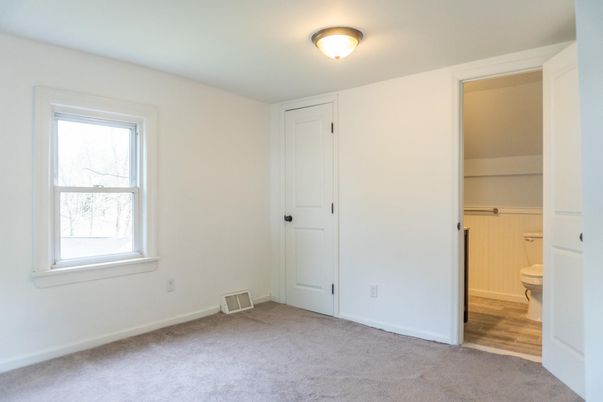 Bathroom, Empty room, Interior