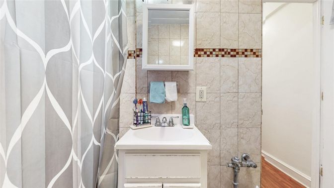 Bathroom, Interior, Wood Texture Flooring