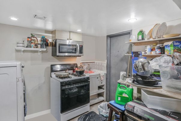 Interior, Kitchen, Recessed Lighting