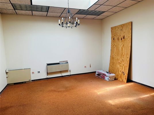 Chandelier, Empty room, Interior