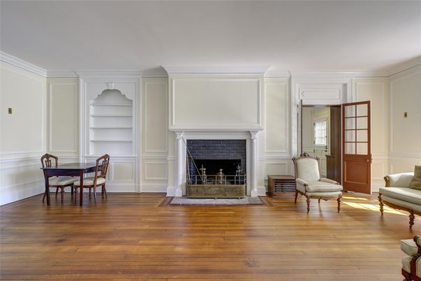 Dining room, Fireplace, Interior, Wood Texture Flooring