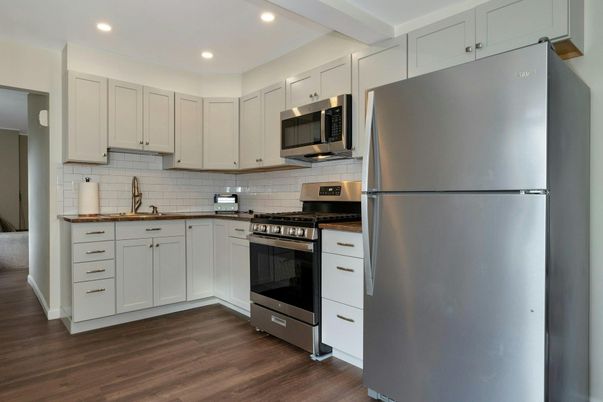 Interior, Kitchen, Recessed Lighting, Stainless Steel Appliances, Wood Texture Flooring