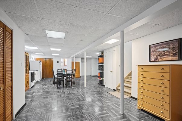 Dining room, Interior, Kitchen, Recessed Lighting