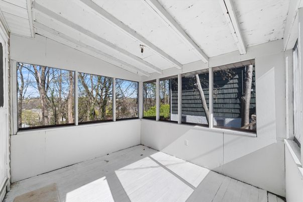 Empty room, Interior, Sun Room, Wood Texture Flooring