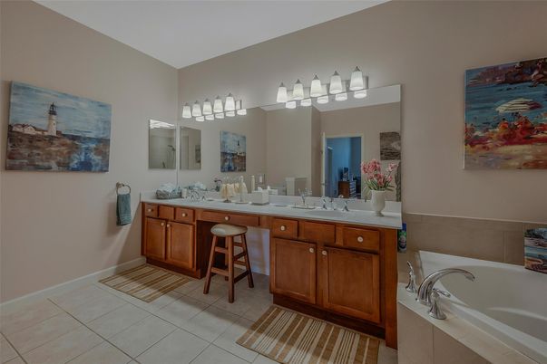 Bathroom, Dual Sink Vanities, Interior