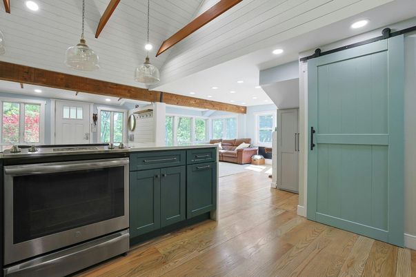 Interior, Kitchen, Living room, Pendant Lights, Recessed Lighting, Stainless Steel Appliances, Wood Texture Flooring
