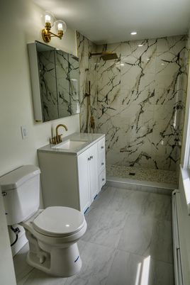 Bathroom, Interior, Marble, Marble Walls, Recessed Lighting