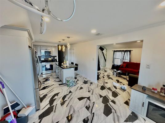 Interior, Kitchen, Living room, Marble, Pendant Lights, Recessed Lighting, Stainless Steel Appliances