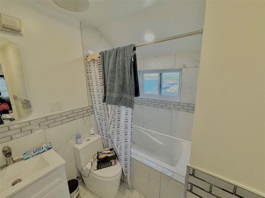 Bathroom, Interior, Marble, Marble Walls