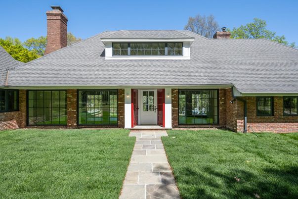 Exterior, Facade, Brick Facade, Ranch