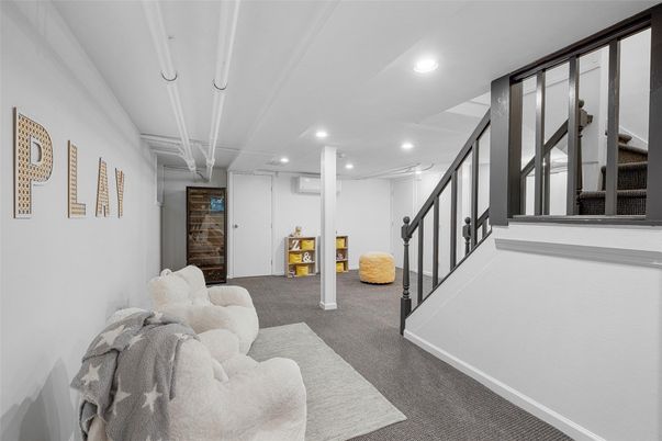 Interior, Recessed Lighting