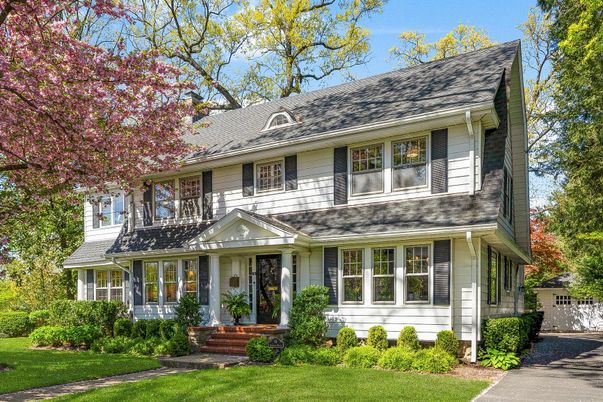 Exterior, Facade, Cape Cod