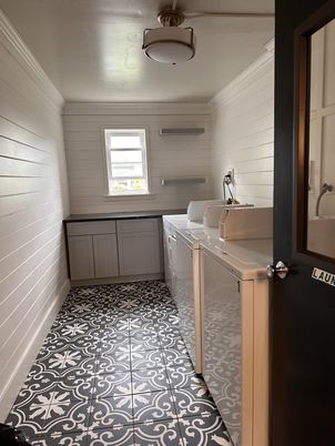 Interior, Washer