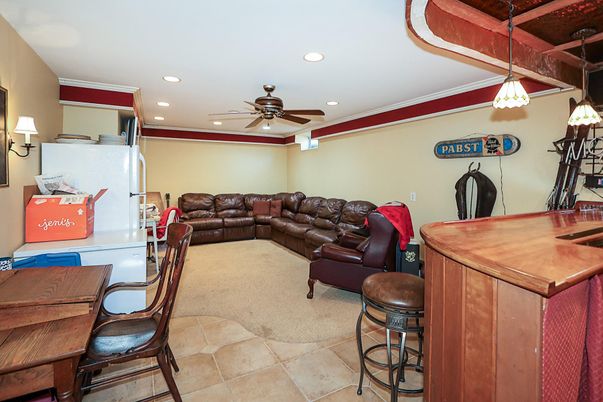 Interior, Living room, Pendant Lights, Recessed Lighting