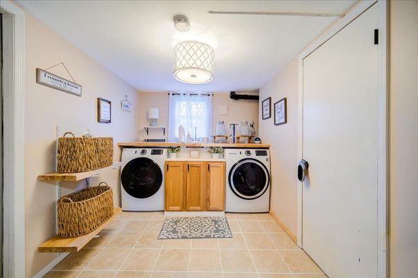 Interior, Washer