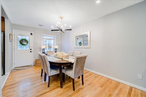 Chandelier, Dining room, Interior, Recessed Lighting, Wood Texture Flooring