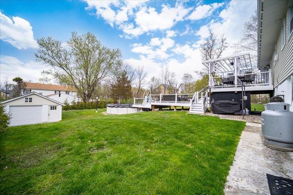 Backyard, Detached Garage, Exterior