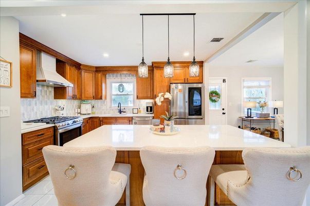 Interior, Kitchen, Pendant Lights, Recessed Lighting, Stainless Steel Appliances