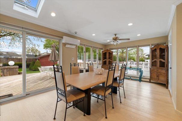 Dining room, Interior, Recessed Lighting, Wood Texture Flooring