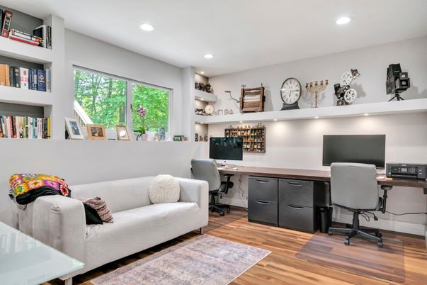 Home Office, Interior, Recessed Lighting, Wood Texture Flooring