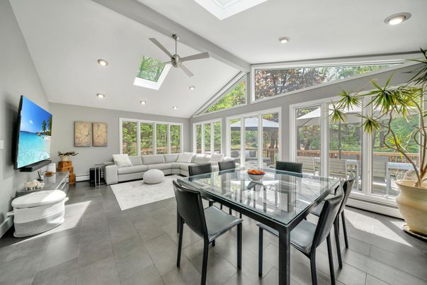 Dining room, Interior, Living room, Recessed Lighting
