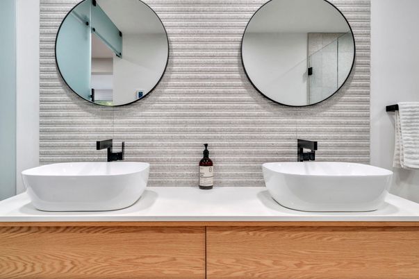 Bathroom, Dual Sink Vanities, Interior
