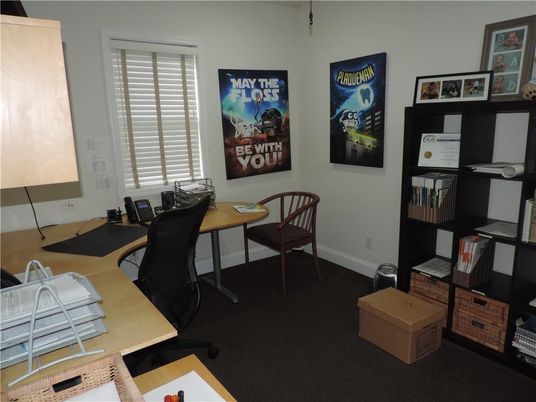 Home Office, Interior