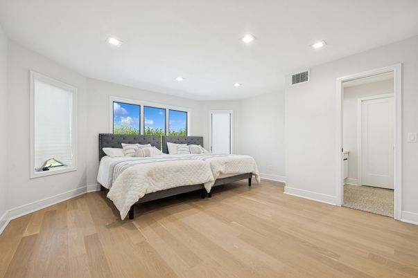 Bedroom, Interior, Recessed Lighting, Wood Texture Flooring