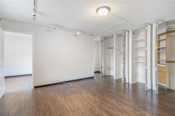 Empty room, Interior, Walk-in Closets, Wood Texture Flooring