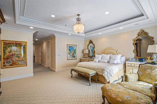 Bedroom, Chandelier, Interior, Recessed Lighting