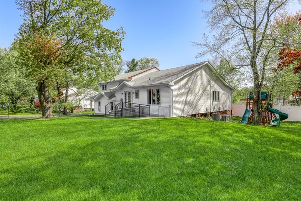 Backyard, Exterior, Playground