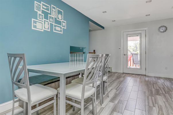 Dining room, Interior, Wood Texture Flooring