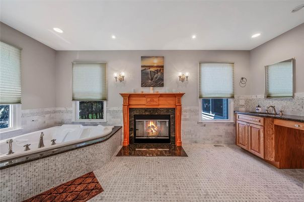 Bathroom, Fireplace, Interior, Recessed Lighting