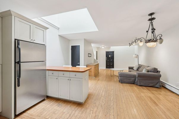 Interior, Kitchen, Living room, Pendant Lights, Wood Texture Flooring