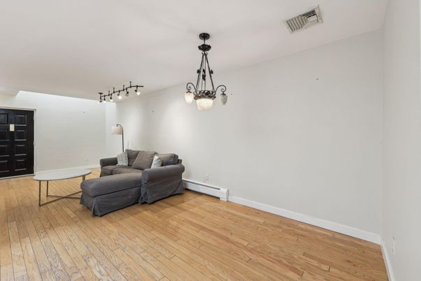 Interior, Pendant Lights, Wood Texture Flooring