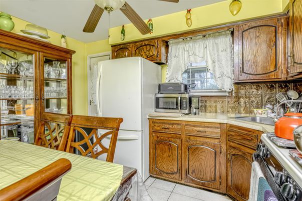 Interior, Kitchen, Tile Countertops