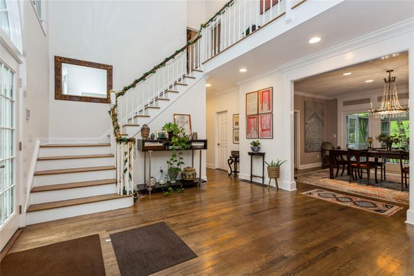 Chandelier, Dining room, Interior, Recessed Lighting, Wood Texture Flooring