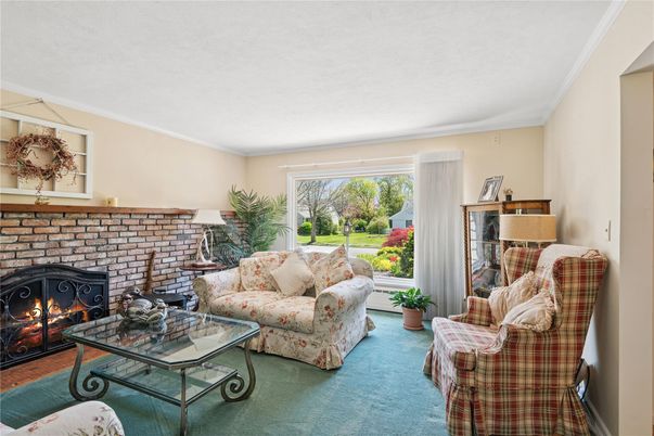 Fireplace, Interior, Living room