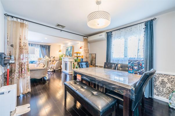 Dining room, Interior, Living room, Recessed Lighting, Wood Texture Flooring