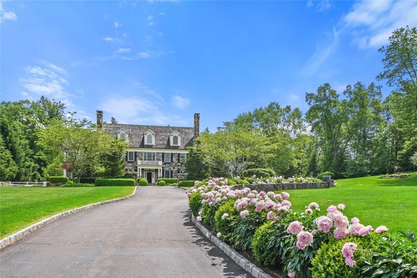 Backyard, Exterior, Facade, French Provincial