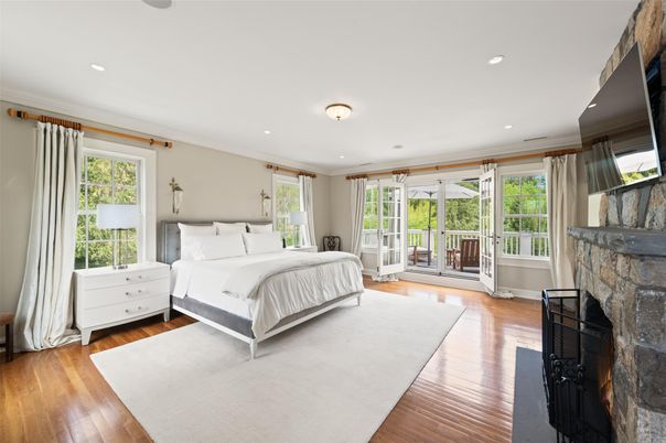 Bedroom, Fireplace, Interior, Recessed Lighting, Wood Texture Flooring