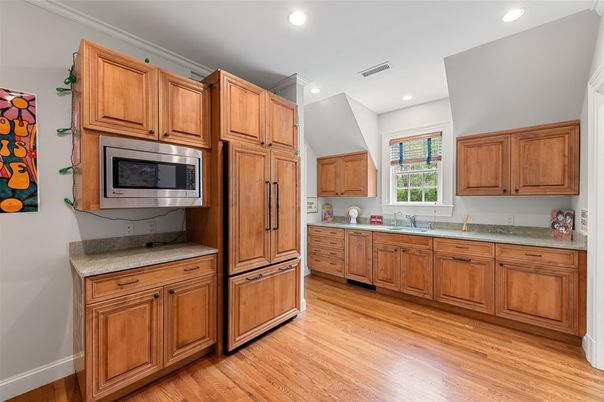 Interior, Kitchen, Recessed Lighting, Wood Texture Flooring